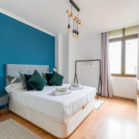 Triana Urban Retreat 3br *