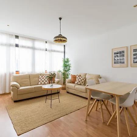 Apartamento Triana Urban Retreat 3br *